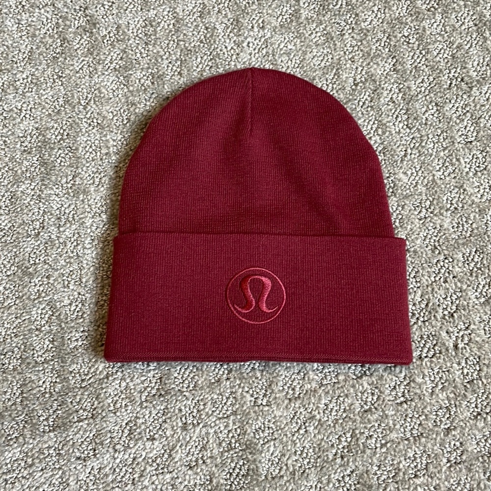 Lululemon Warm Revelation Beanie
